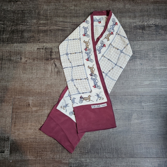 CELINE - Scarf - Picture 2 of 15